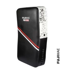 RÚGÁS ÉS VÉDŐPAJZS SZEREPE A KÜZDŐSPORTOKBAN